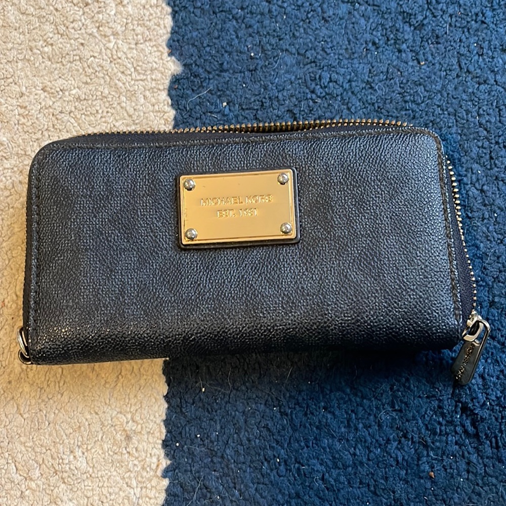Michael Kors wallet